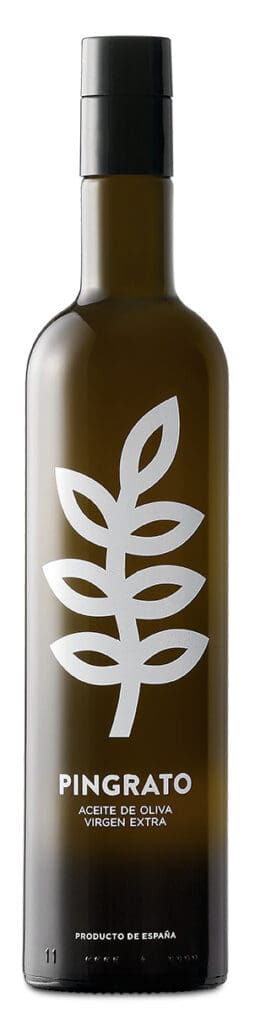 Aceite de oliva virgen extra Pingrato, aceite de alta calidad, producido en España, ideal para cocinar, ensaladas y dietas saludables, en envase ecológico de diseño moderno y elegante.