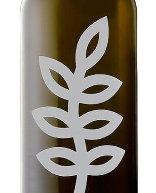 Aceite de oliva virgen extra arbequina de alta calidad, elaborado en España, ideal para cocinar y condimentar platos saludables y sabrosos.